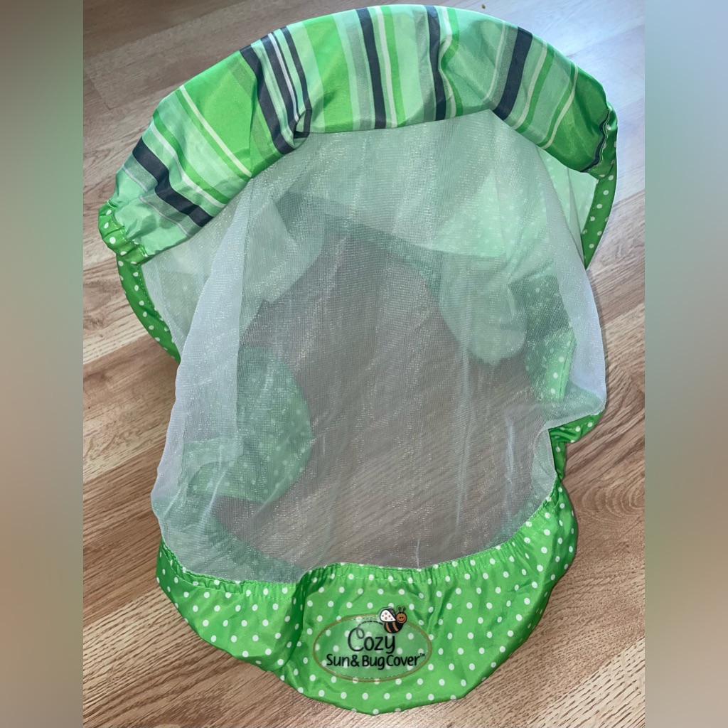 Cozy Sun  Bug Car Seat Cover